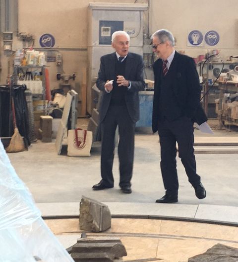 Torino, arriva una scultura fatta con i marmi salvati dall'incendio della Sindone del 1997