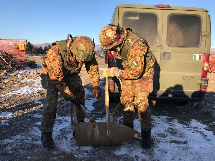 Caselle, completata la bonifica della bomba