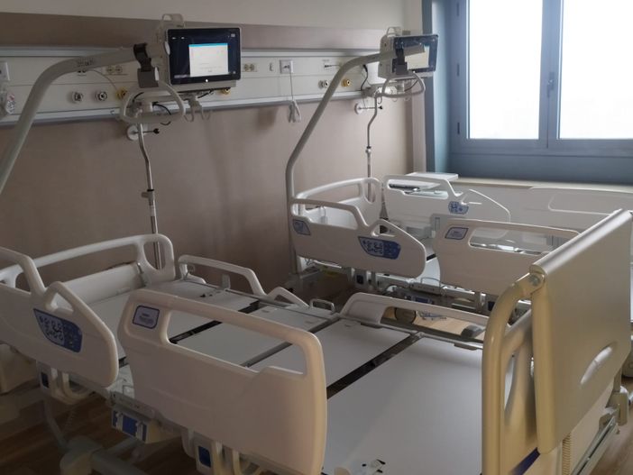 In Piemonte il Covid &quot;rallenta&quot;: calano ancora i ricoveri in ospedale