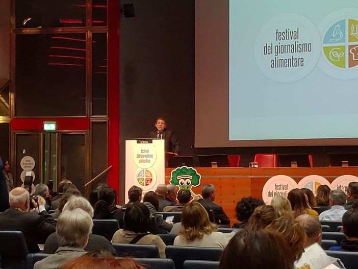 Il Festival del Giornalismo alimentare fissa le date: tre giorni di dibattiti culturali sul cibo