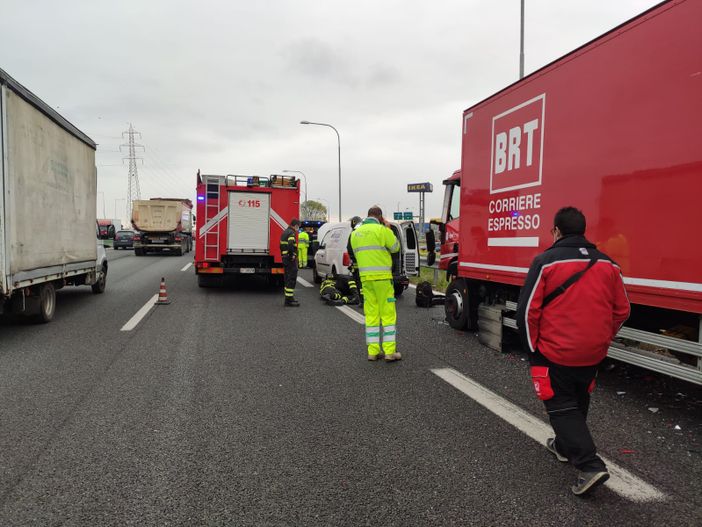 incidente tangenziale Torino