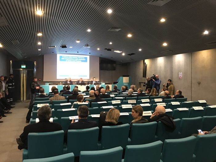 Quattro Ordini dei Commercialisti italiani discutono a Torino di crisi d'impresa