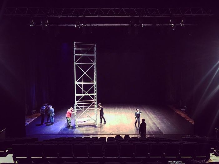 Stasera va in scena “JobAct”, il teatro che aiuta i giovani a cercare lavoro Stasera va in scena “JobAct”, il teatro che aiuta i giovani a cercare lavoro