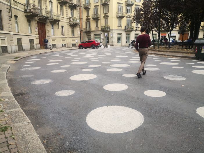 pois largo montebello