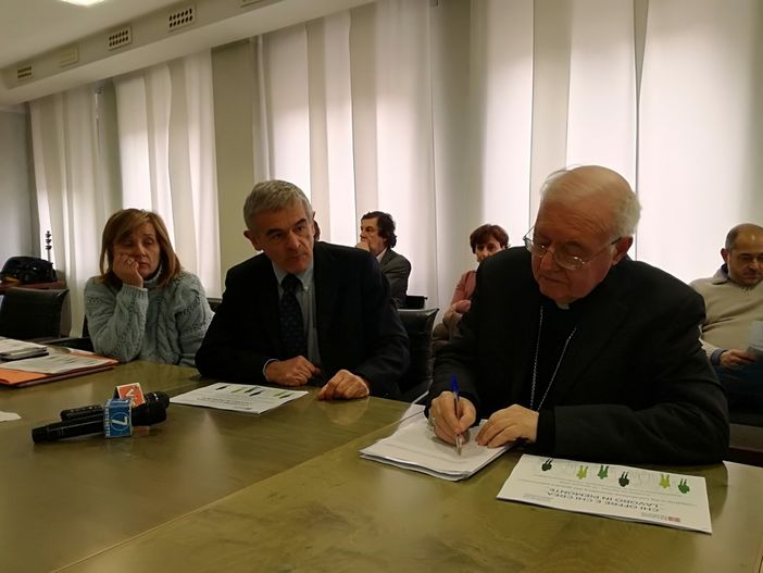 Giovani e lavoro, tre su quattro sono precari e un contratto su due non va oltre i tre mesi Giovani e lavoro, tre su quattro sono precari e un contratto su due non va oltre i tre mesi