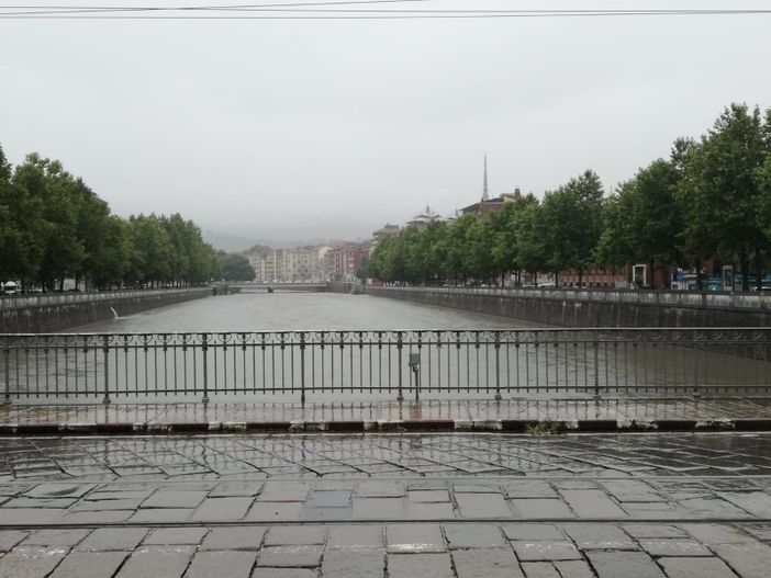 Maltempo, sale il livello del fiume Po e della Dora: la situazione e le previsioni meteo Maltempo, sale il livello del fiume Po e della Dora: la situazione e le previsioni meteo