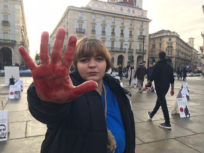 sit-in pro donne iraniane