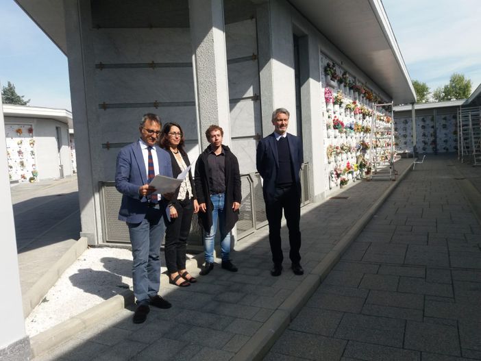 Ai cimiteri Monumentale e Sassi, dodici tombe di famiglia con un ribasso del 25%