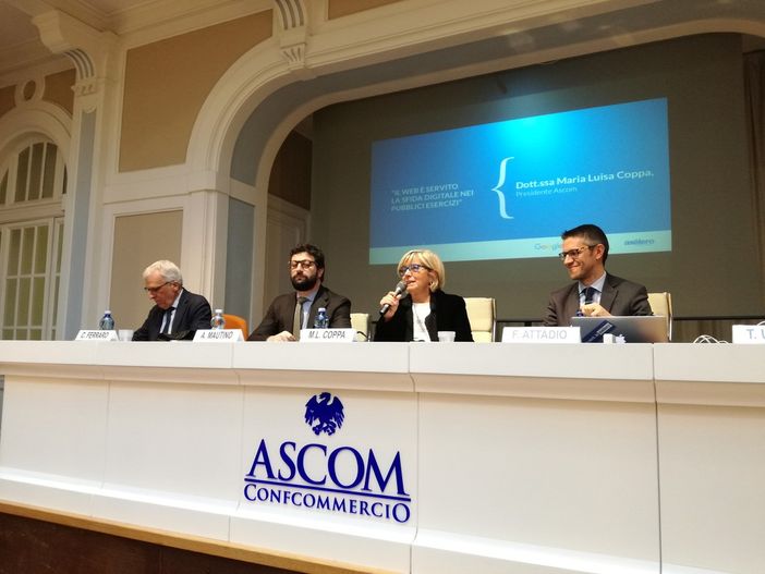 Bar e ristoranti di Torino a lezione da Google per imparare a essere "digitali" (VIDEO) Bar e ristoranti di Torino a lezione da Google per imparare a essere "digitali" (VIDEO)
