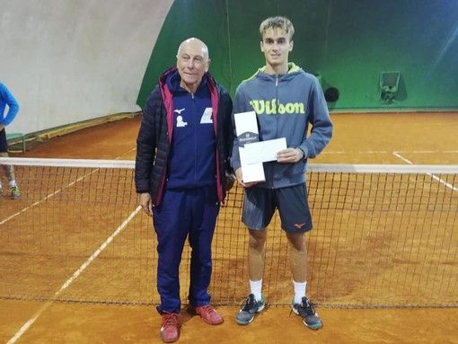 Tennis, il torinese Matteo Rosingana vince la prima edizione del Master All Around Open Tennis, il torinese Matteo Rosingana vince la prima edizione del Master All Around Open