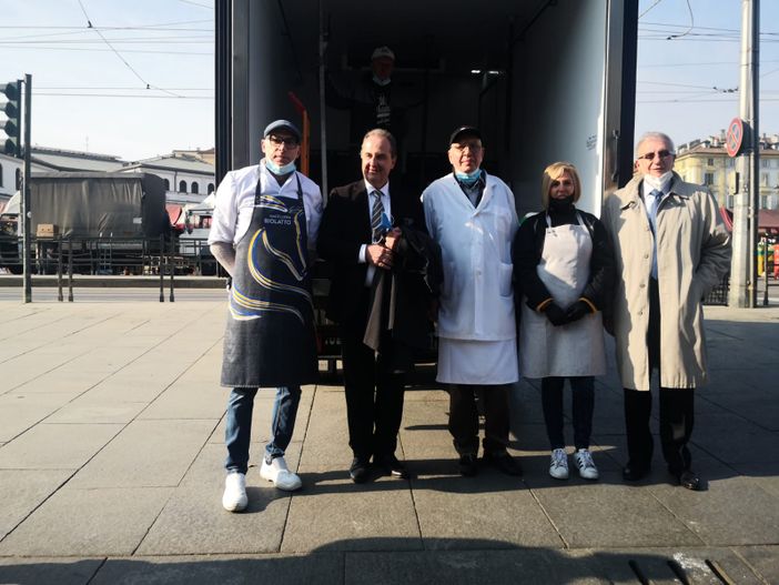 L'iniziativa al mercato di Porta Palazzo
