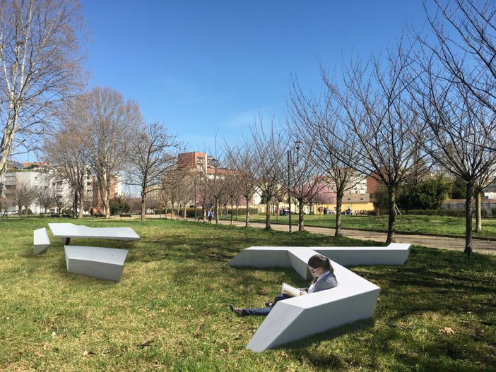 Bellezza, protezione, inclusione: pazienti psichiatrici e designer danno vita al giardino delle meraviglie Bellezza, protezione, inclusione: pazienti psichiatrici e designer danno vita al giardino delle meraviglie