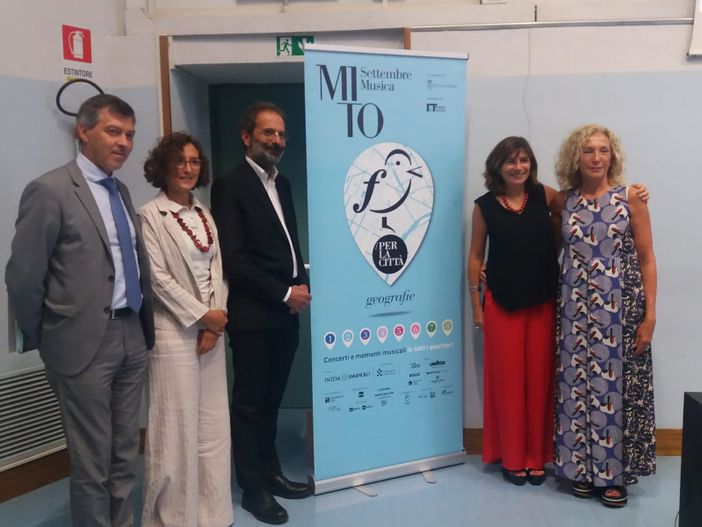 "La nostra musica è accoglienza": così Mito raggiunge ospedali e periferie