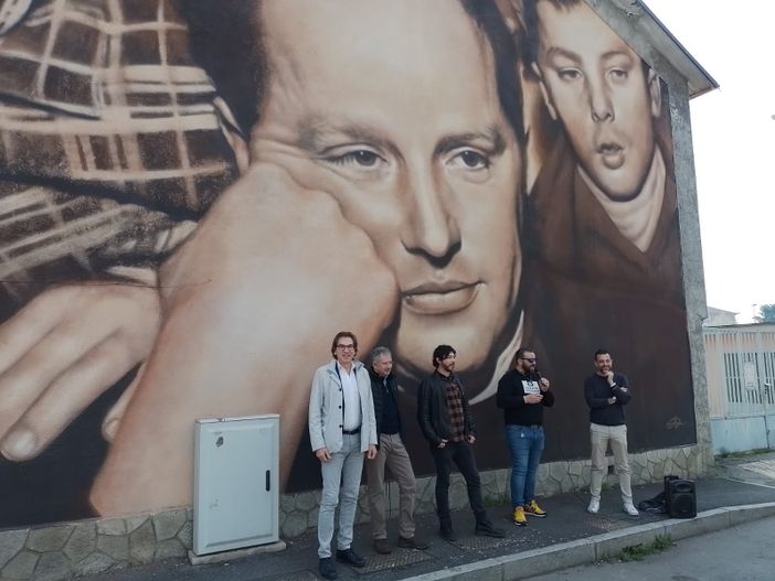 Il murale di Don Milani a Nichelino giudicato il terzo più bello al mondo Il murale di Don Milani a Nichelino giudicato il terzo più bello al mondo