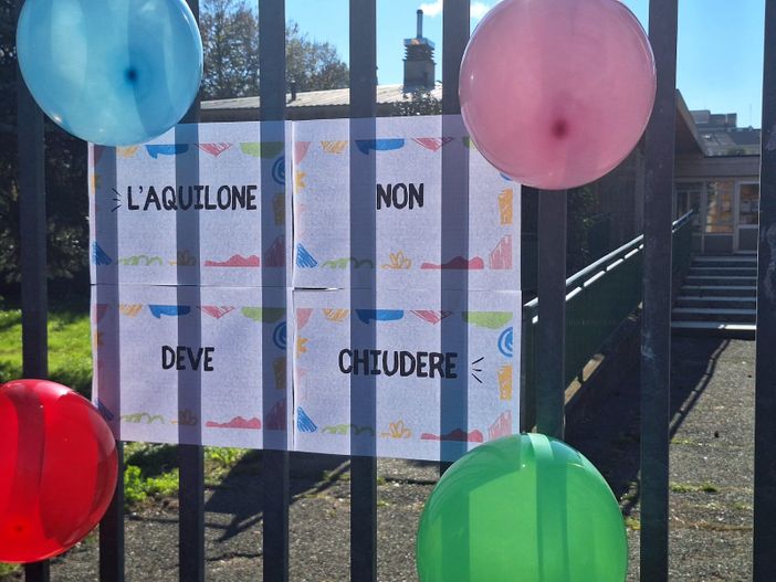 Solo 41 studenti nella scuola Aquilone, Salerno: "Tenerla aperta è impossibile"