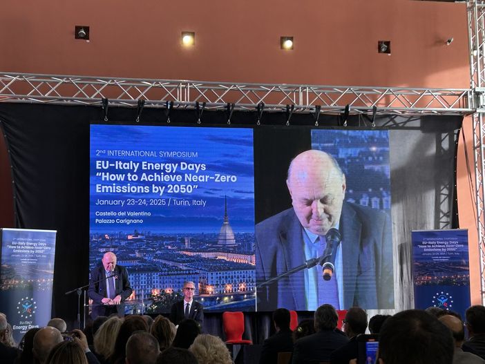 Nuovo Nucleare, dopo la legge delega Pichetto apre da Torino: "Il Piemonte può essere in prima fila" Nuovo Nucleare, dopo la legge delega Pichetto apre da Torino: "Il Piemonte può essere in prima fila"