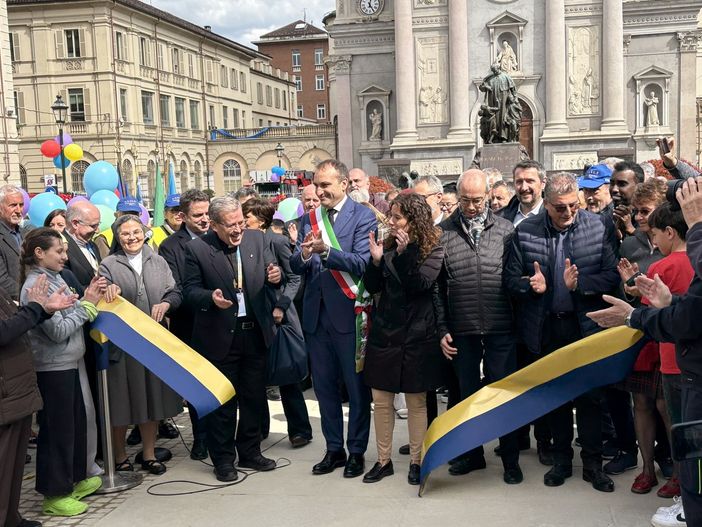 Festa per l'inaugurazione della rinnovata Piazza Maria Ausiliatrice