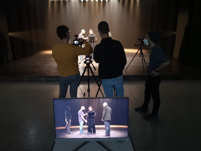 Inizia l'avventura "onLive" di Piemonte dal Vivo: il teatro a episodi direttamente da casa Inizia l'avventura "onLive" di Piemonte dal Vivo: il teatro a episodi direttamente da casa