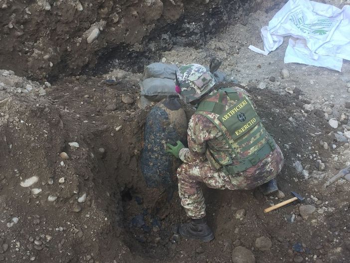 Ordigno bellico in via Nizza, alle 22 inizieranno i lavori di messa in sicurezza: 8 Gallery, multisala Pathè Lingotto e Eataly saranno chiusi