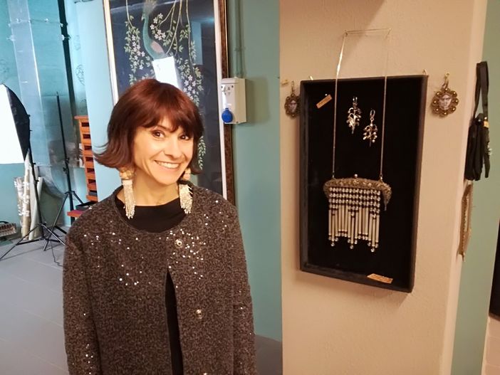 Il Nouveau Caveau di Paola Bellinzoni, artista-eremita per gioielli senza età (FOTO)