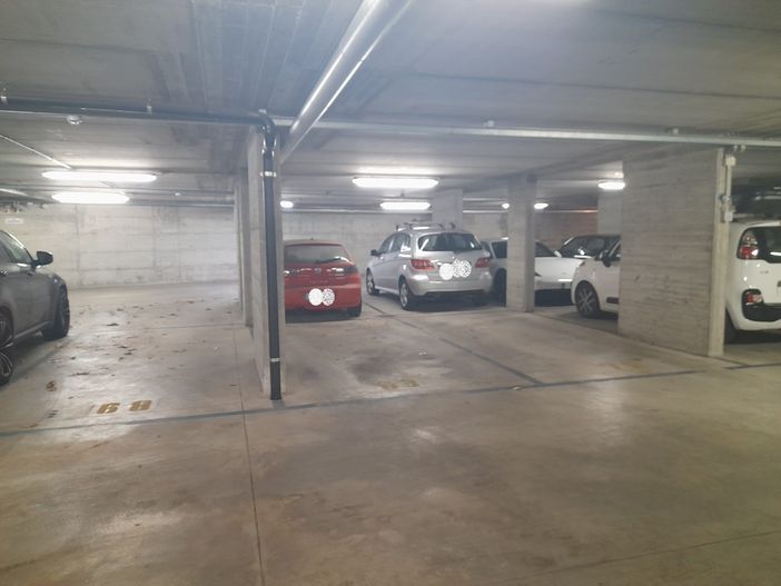 Borgo San Paolo, il mistero del parcheggio Gardino: al completo ma le auto non ci sono. E le tariffe sono più che raddoppiate