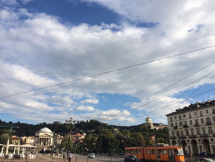 San Giovanni con i droni, lo spettacolo del santo patrono di Torino potrebbe tornare in piazza Vittorio San Giovanni con i droni, lo spettacolo del santo patrono di Torino potrebbe tornare in piazza Vittorio