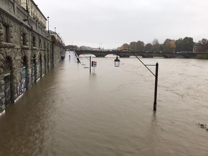 Soglia Murazzi e area Fioccardo per garantire la sicurezza sul Po: il Piano di Protezione Civile verso la revisione Soglia Murazzi e area Fioccardo per garantire la sicurezza sul Po: il Piano di Protezione Civile verso la revisione