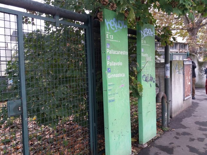 Un bando per la piscina E13 dopo la petizione: &quot;A Mirafiori ci tolgono tutto&quot;