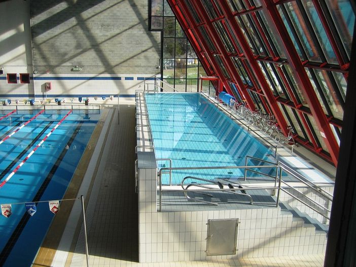 Bardonecchia, iniziati i lavori di manutenzione straordinaria alla piscina