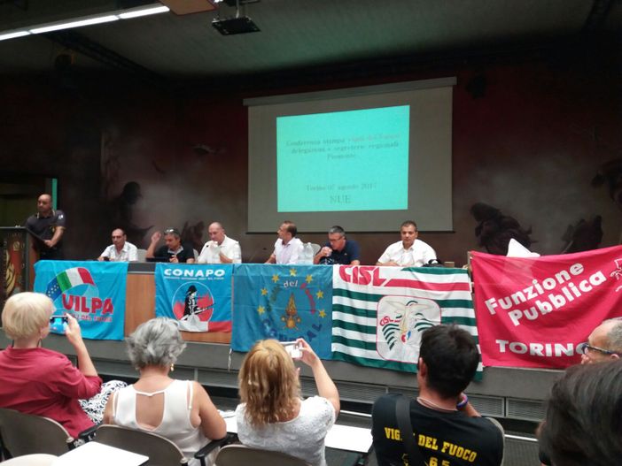 "Manca la logica della catena di soccorso": vigili del fuoco piemontesi pronti ad un esposto contro il 112