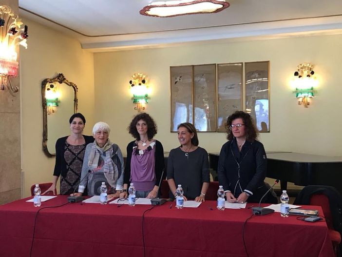 Le scuole di Torino alla scoperta della sinfonica con "!Wow! World. Orchestra. Wonderful" Le scuole di Torino alla scoperta della sinfonica con "!Wow! World. Orchestra. Wonderful"