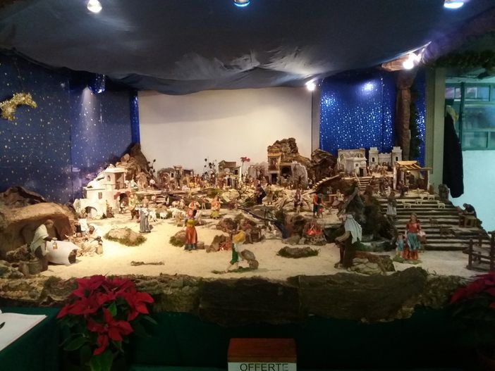 Natività che unisce: a Santa Rita gli artigiani del Sud danno vita al presepe meccanico Natività che unisce: a Santa Rita gli artigiani del Sud danno vita al presepe meccanico