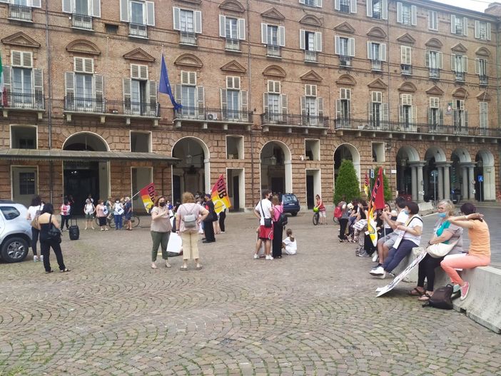 protesta cub scuola protesta cub scuola