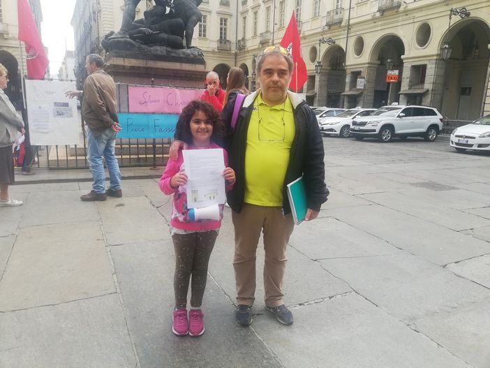 Elementare Salvo D'acquisto, i genitori: "Appendino non ha mantenuto le promesse fatte"