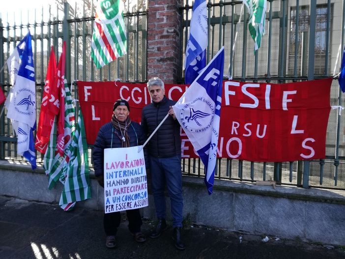 AslTo3, protesta davanti all'assessorato regionale alla Sanità contro i vertici dell'azienda