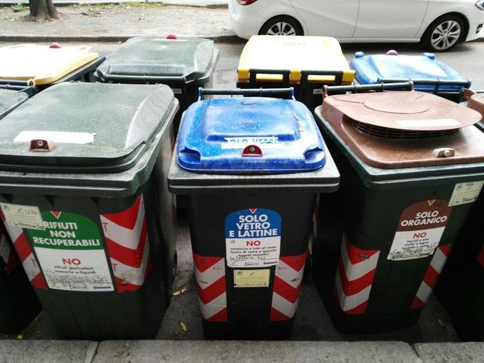 &quot;Oggi butta bene!&quot;, al via la nuova campagna di Torino per smaltire i rifiuti in modo corretto