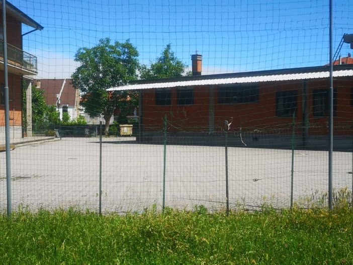 Moncalieri, la parrocchia di Tetti Piatti di nuovo nel mirino dei balordi? Moncalieri, la parrocchia di Tetti Piatti di nuovo nel mirino dei balordi?