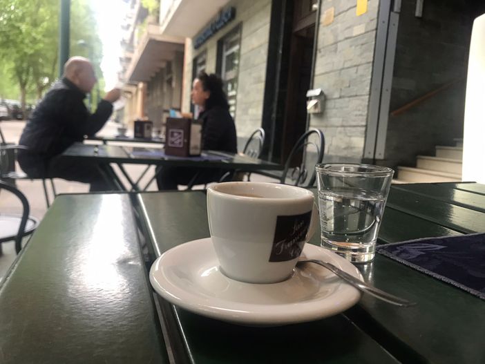 La riapertura dei bar e in particolare dei dehors, con il ritorno alla zona gialla La riapertura dei bar e in particolare dei dehors, con il ritorno alla zona gialla