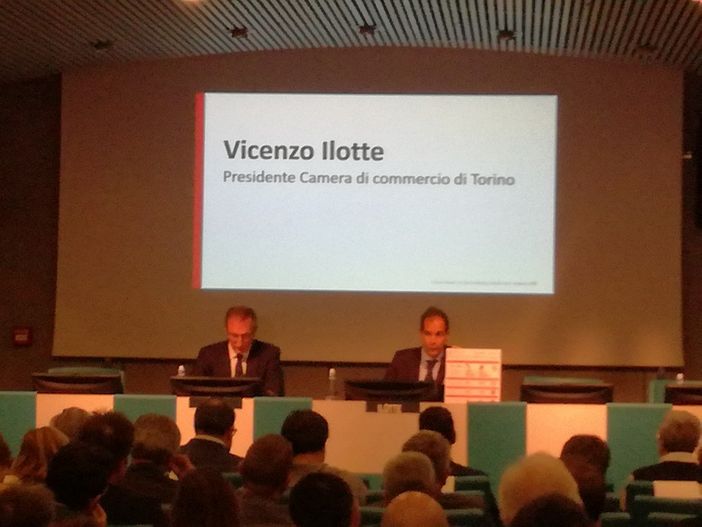 Il mondo che ruota intorno all'auto gira più veloce, ma nel 2018 potrebbe rallentare Il mondo che ruota intorno all'auto gira più veloce, ma nel 2018 potrebbe rallentare