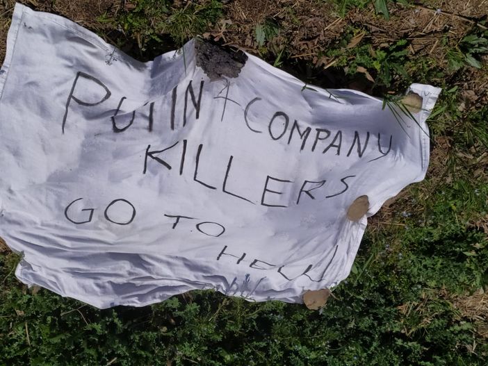 scritte contro putin