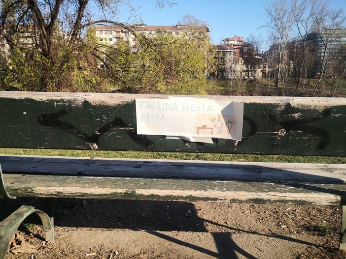 scritte nei giardini