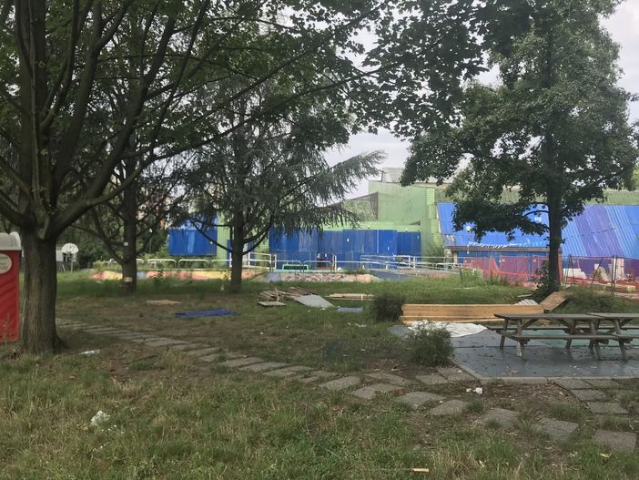 Lavori in corso all’ex scuola occupata dagli anarchici: la Salvo D’Acquisto verso una nuova vita Lavori in corso all’ex scuola occupata dagli anarchici: la Salvo D’Acquisto verso una nuova vita