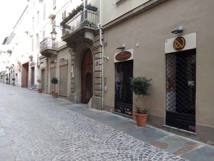 Coronavirus, i volontari di Moncalieri per aiutare chi è in difficoltà. Il Comune lavora per sospendere la Tosap Coronavirus, i volontari di Moncalieri per aiutare chi è in difficoltà. Il Comune lavora per sospendere la Tosap