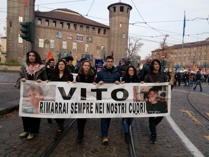 "Caro Vito ti scrivo": gli studenti raccontano la sicurezza scolastica "Caro Vito ti scrivo": gli studenti raccontano la sicurezza scolastica