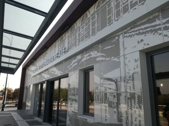 Immagine d'archivio della stazione di Venaria Reale Immagine d'archivio della stazione di Venaria Reale
