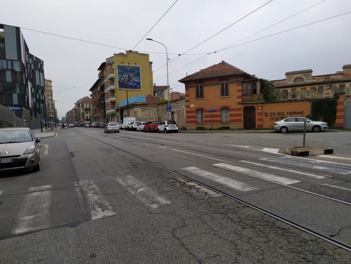 Strisce pedonali fantasmi a Torino, Lo Russo: "Useremo vernici più durevoli" Strisce pedonali fantasmi a Torino, Lo Russo: "Useremo vernici più durevoli"