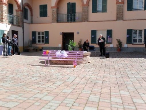 In Piemonte, ogni anno, 700 nuovi casi di anoressia e bulimia, Icardi: "Domani il bando per tre nuove strutture per i disturbi alimentari" In Piemonte, ogni anno, 700 nuovi casi di anoressia e bulimia, Icardi: "Domani il bando per tre nuove strutture per i disturbi alimentari"