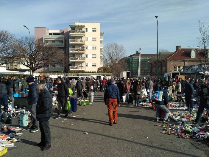 I vigilantes privati nelle strade di Torino per garantire sicurezza insieme alle forze dell'ordine I vigilantes privati nelle strade di Torino per garantire sicurezza insieme alle forze dell'ordine