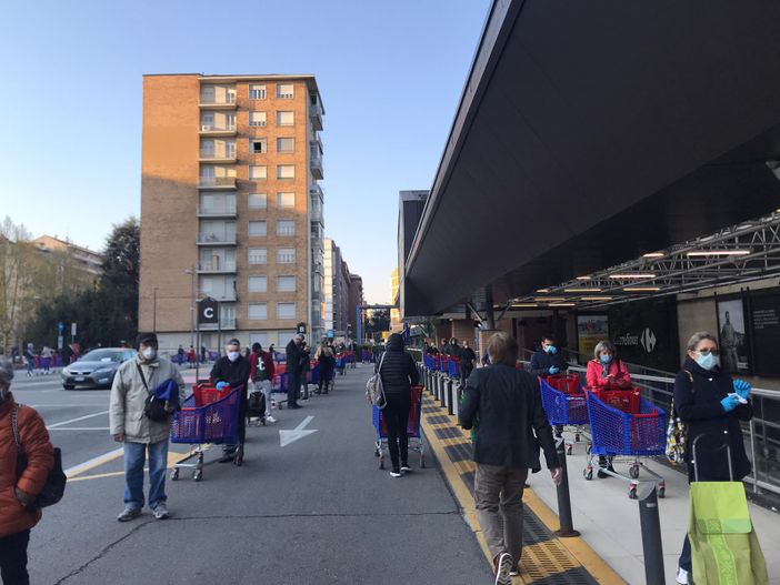 Ravetti-Gallo (Pd): “Cirio chiuda i supermercati a Pasqua e Pasquetta”. D'accordo anche Grimaldi (Luv)