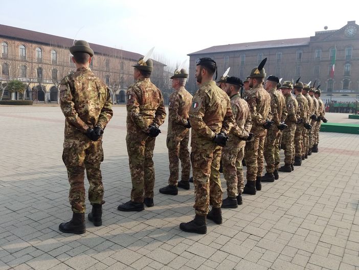 Forzatamente ridotte dall'emergenza sanitaria le celebrazioni per la Giornata dell'Unità Nazionale Forzatamente ridotte dall'emergenza sanitaria le celebrazioni per la Giornata dell'Unità Nazionale